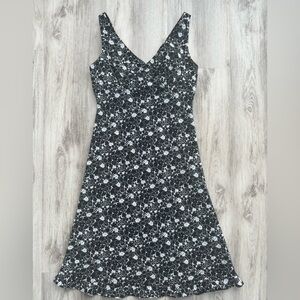 Express Monochrome Floral Dress